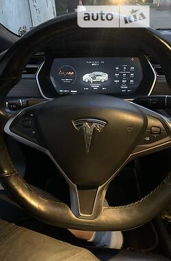 Купе Tesla Model S 2015 в Киеве