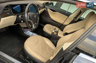 Лифтбек Tesla Model S 2014 в Тернополе