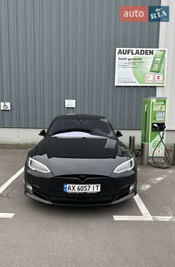 Лифтбек Tesla Model S 2015 в Харькове