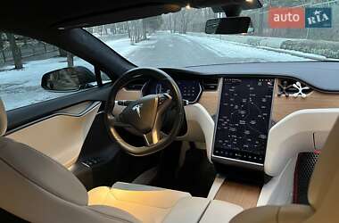 Ліфтбек Tesla Model S 2019 в Харкові