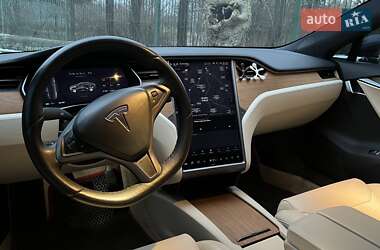 Ліфтбек Tesla Model S 2019 в Харкові