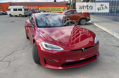 Лифтбек Tesla Model S 2021 в 