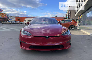 Лифтбек Tesla Model S 2021 в 