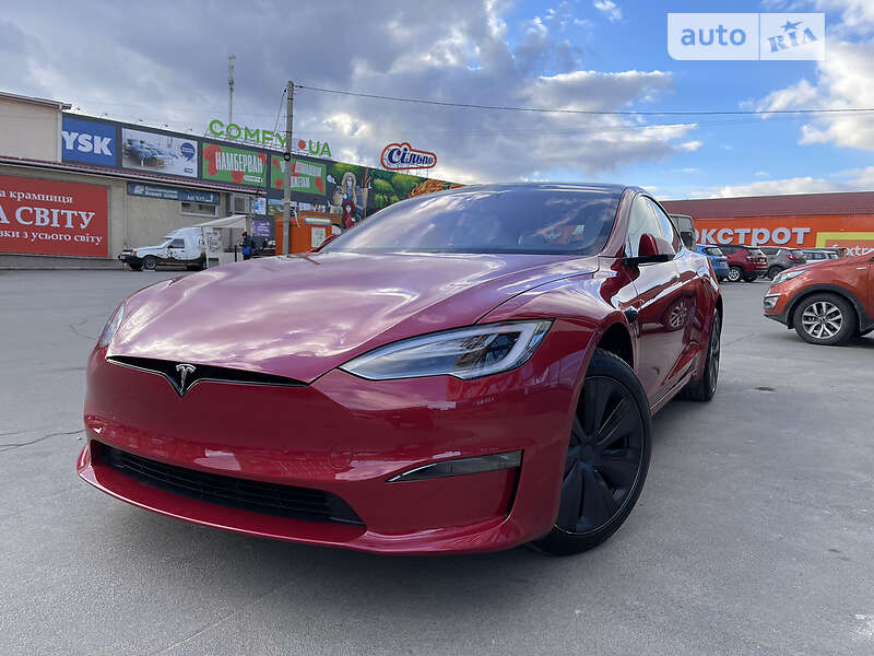 Лифтбек Tesla Model S 2021 в Умани