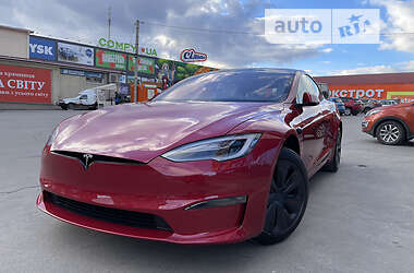 Лифтбек Tesla Model S 2021 в 