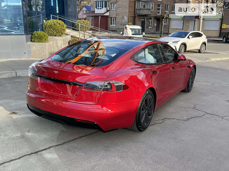 Лифтбек Tesla Model S 2021 в Умани