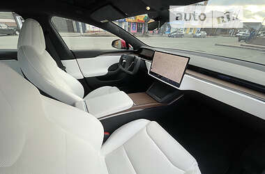 Лифтбек Tesla Model S 2021 в 