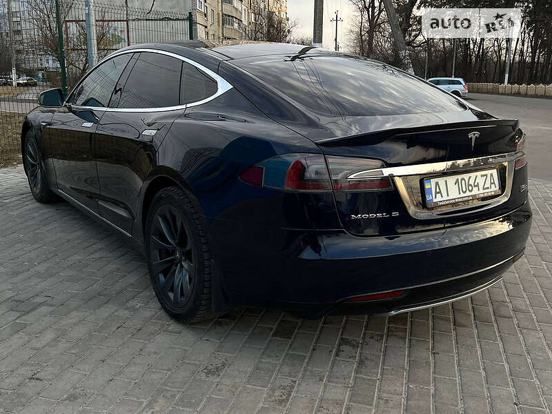 Лифтбек Tesla Model S 2015 в Харькове фото 14 Лифтбек Tesla Model S 2015 в Харькове