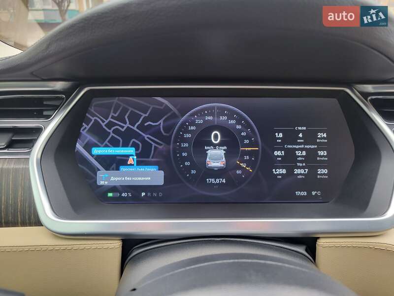 Ліфтбек Tesla Model S 2013 в Харкові