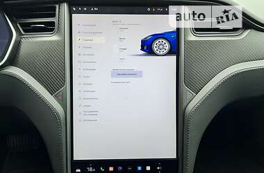 Лифтбек Tesla Model S 2019 в 