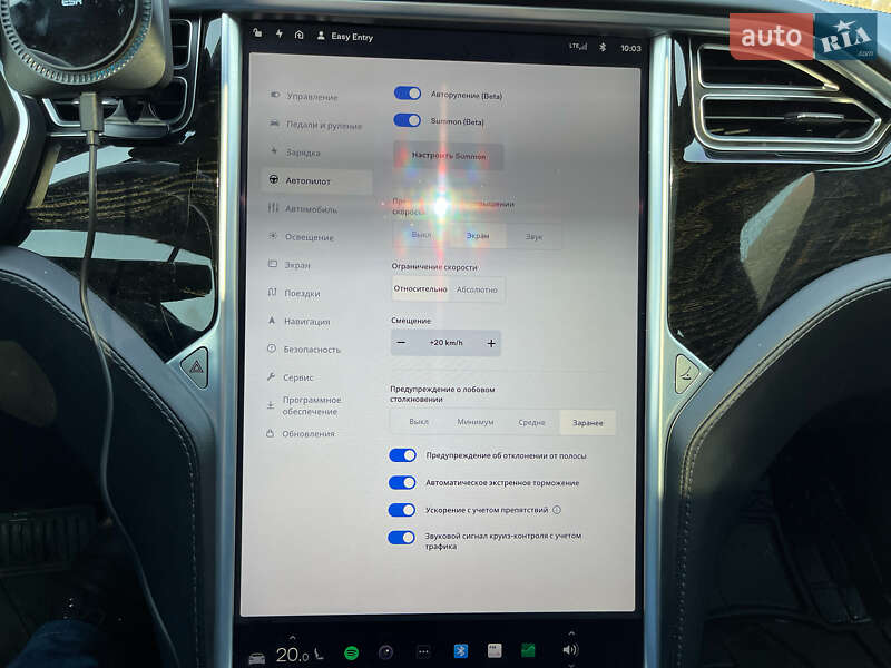 Ліфтбек Tesla Model S 2016 в Харкові