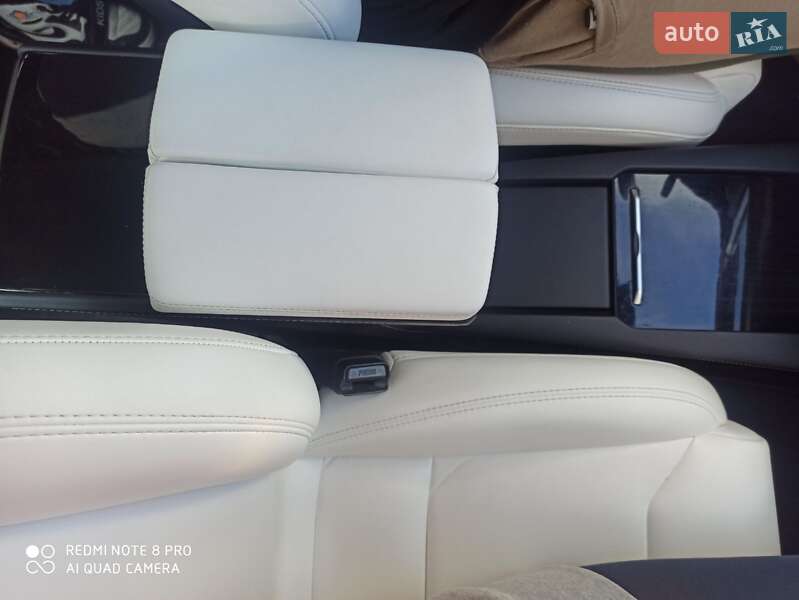 Ліфтбек Tesla Model S 2017 в Умані