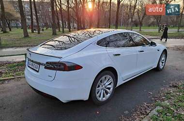 Лифтбек Tesla Model S 2018 в 