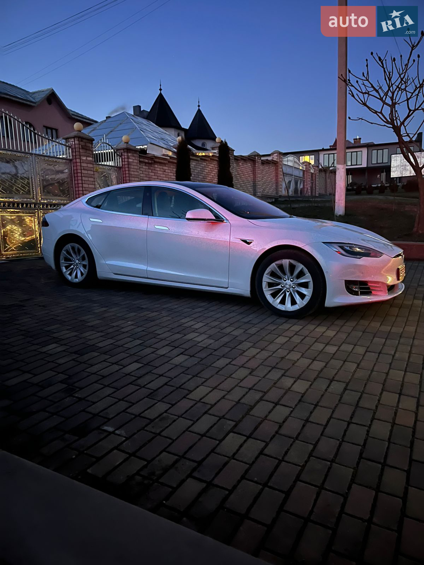 2017 Tesla Model S - мініатюра 10