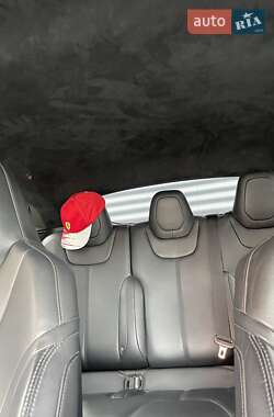Лифтбек Tesla Model S 2016 в 