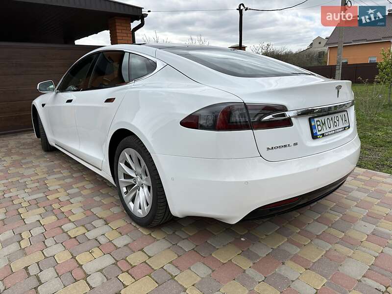 Ліфтбек Tesla Model S 2017 в Сумах
