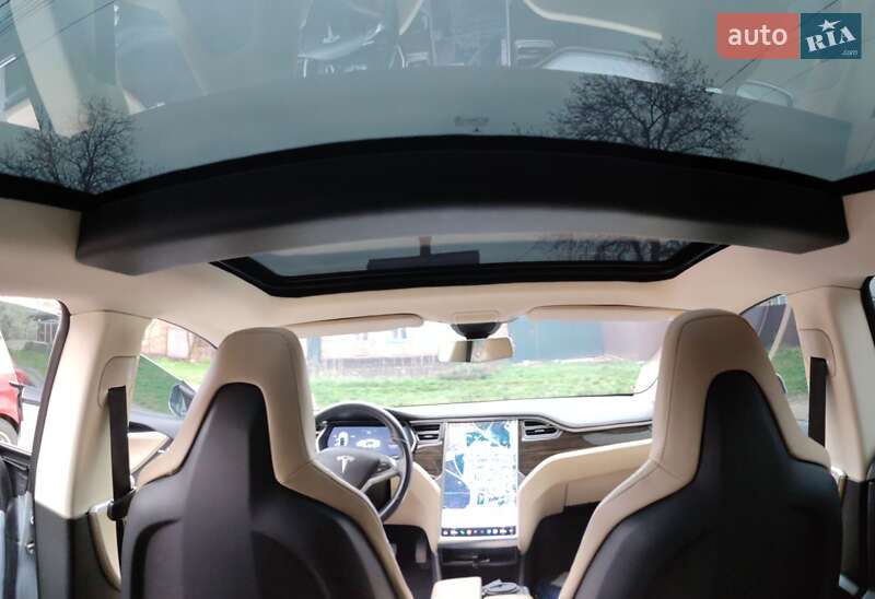 Лифтбек Tesla Model S 2014 в Кропивницком фото 16 Лифтбек Tesla Model S 2014 в Кропивницком