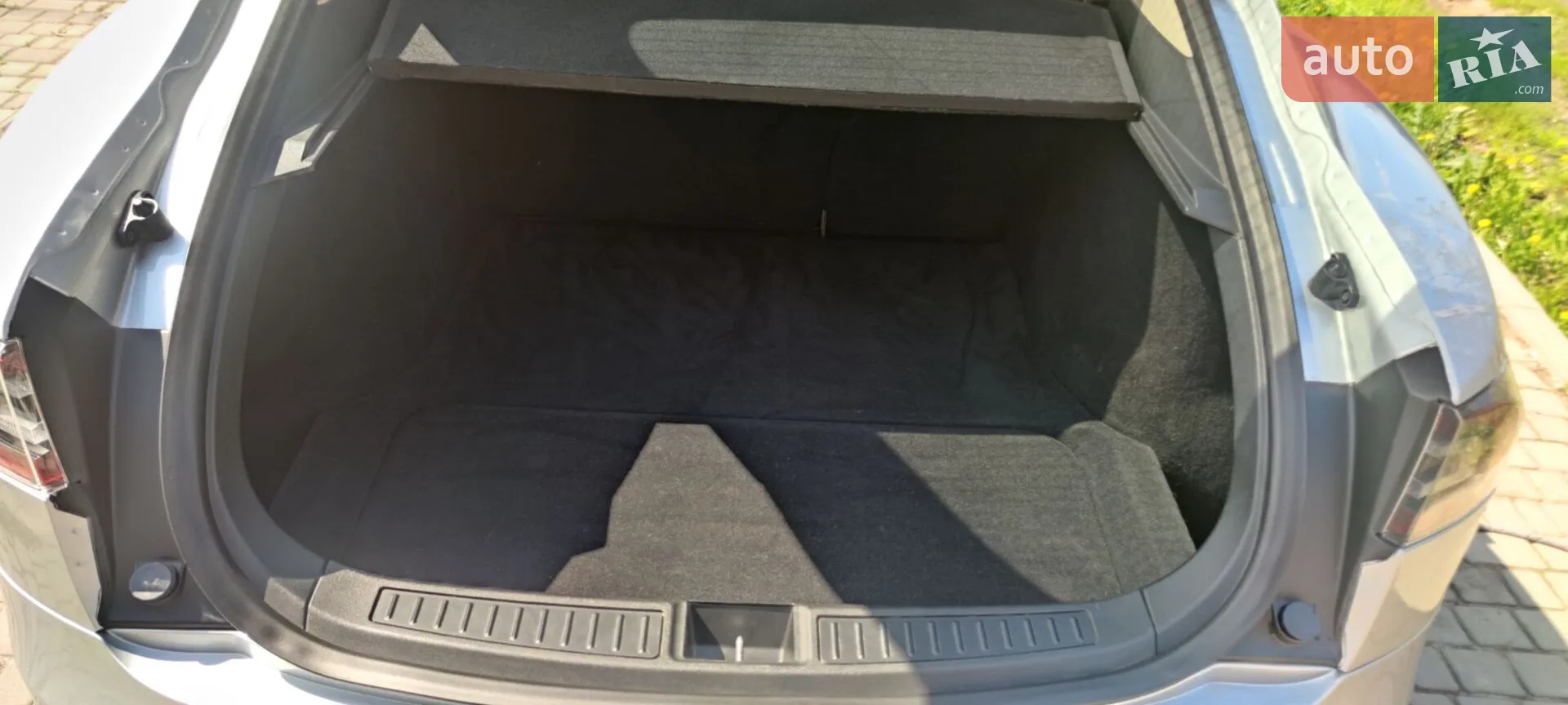 2014 Tesla Model S - мініатюра 15