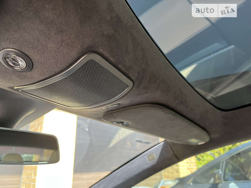 Ліфтбек Tesla Model S 2017 в Запоріжжі фото 14 Ліфтбек Tesla Model S 2017 в Запоріжжі
