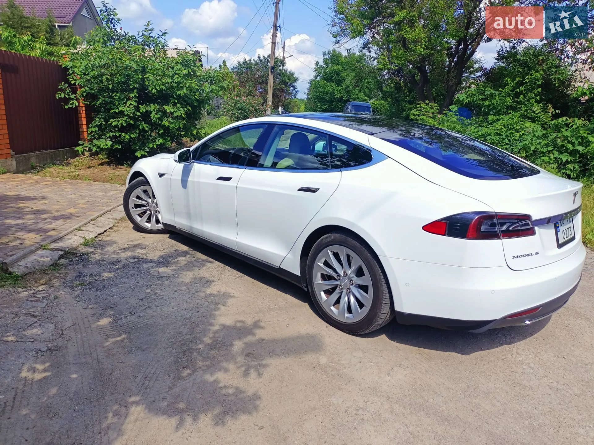 2016 Tesla Model S - мініатюра 9