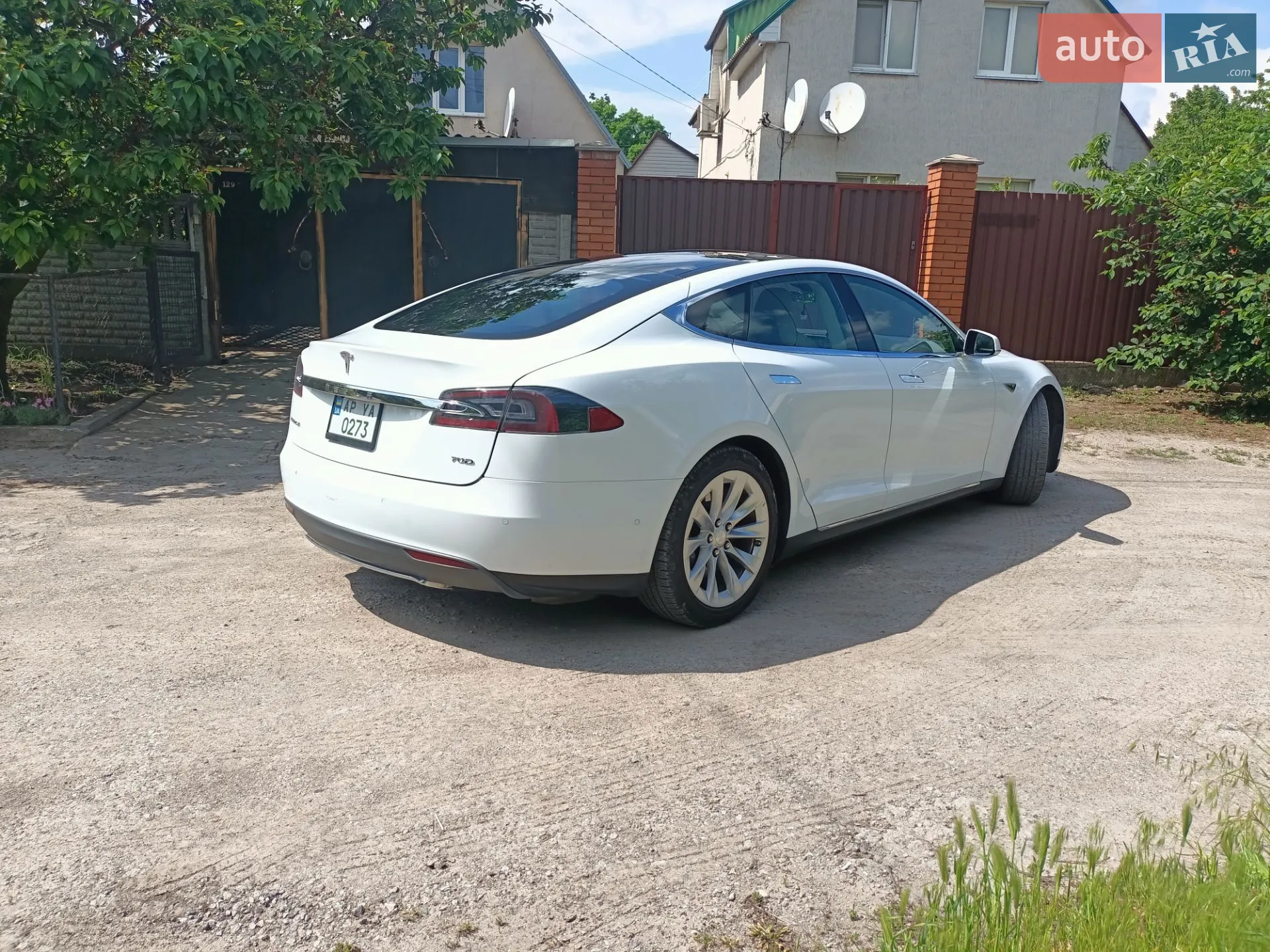 2016 Tesla Model S - мініатюра 10