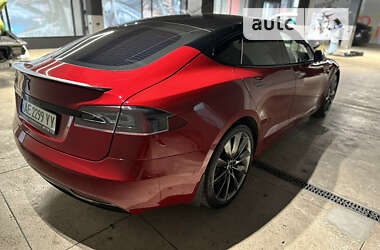 Ліфтбек Tesla Model S 2019 в Дніпрі