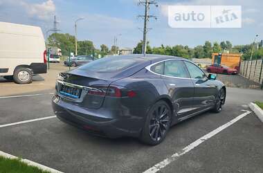 Ліфтбек Tesla Model S 2018 в Києві