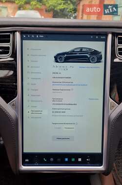 Лифтбек Tesla Model S 2015 в Черкассах