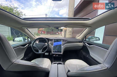 Лифтбек Tesla Model S 2012 в Киеве