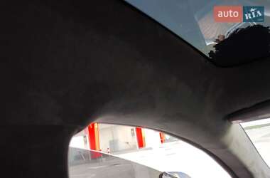 Лифтбек Tesla Model S 2017 в Киеве