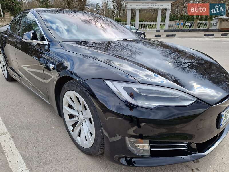 Tesla Model S 2017 Tesla Model S 2017