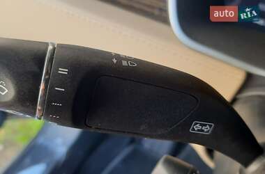 Лифтбек Tesla Model S 2014 в Тернополе