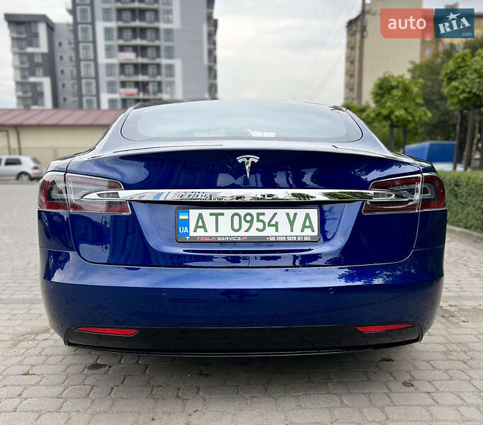Ліфтбек Tesla Model S 2018 в Івано-Франківську