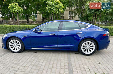 Лифтбек Tesla Model S 2018 в 