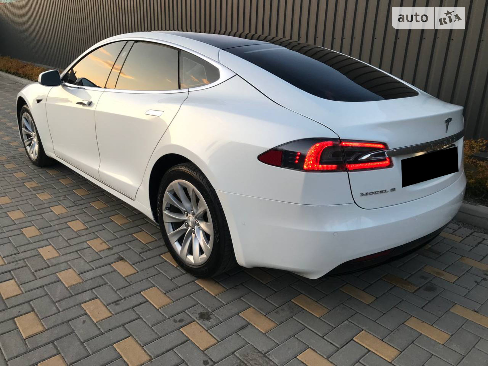2017 Tesla Model S - мініатюра 5