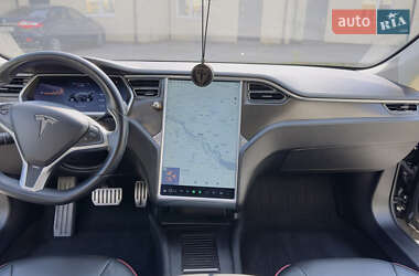 Ліфтбек Tesla Model S 2013 в Києві