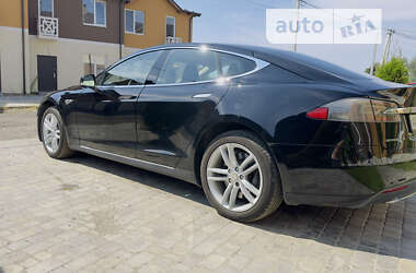 Лифтбек Tesla Model S 2013 в Киеве