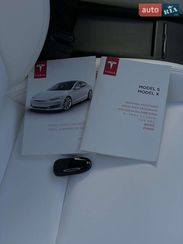 Лифтбек Tesla Model S 2018 в Полтаве