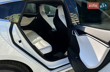 Лифтбек Tesla Model S 2018 в Полтаве