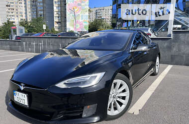 Лифтбек Tesla Model S 2016 в Покровске