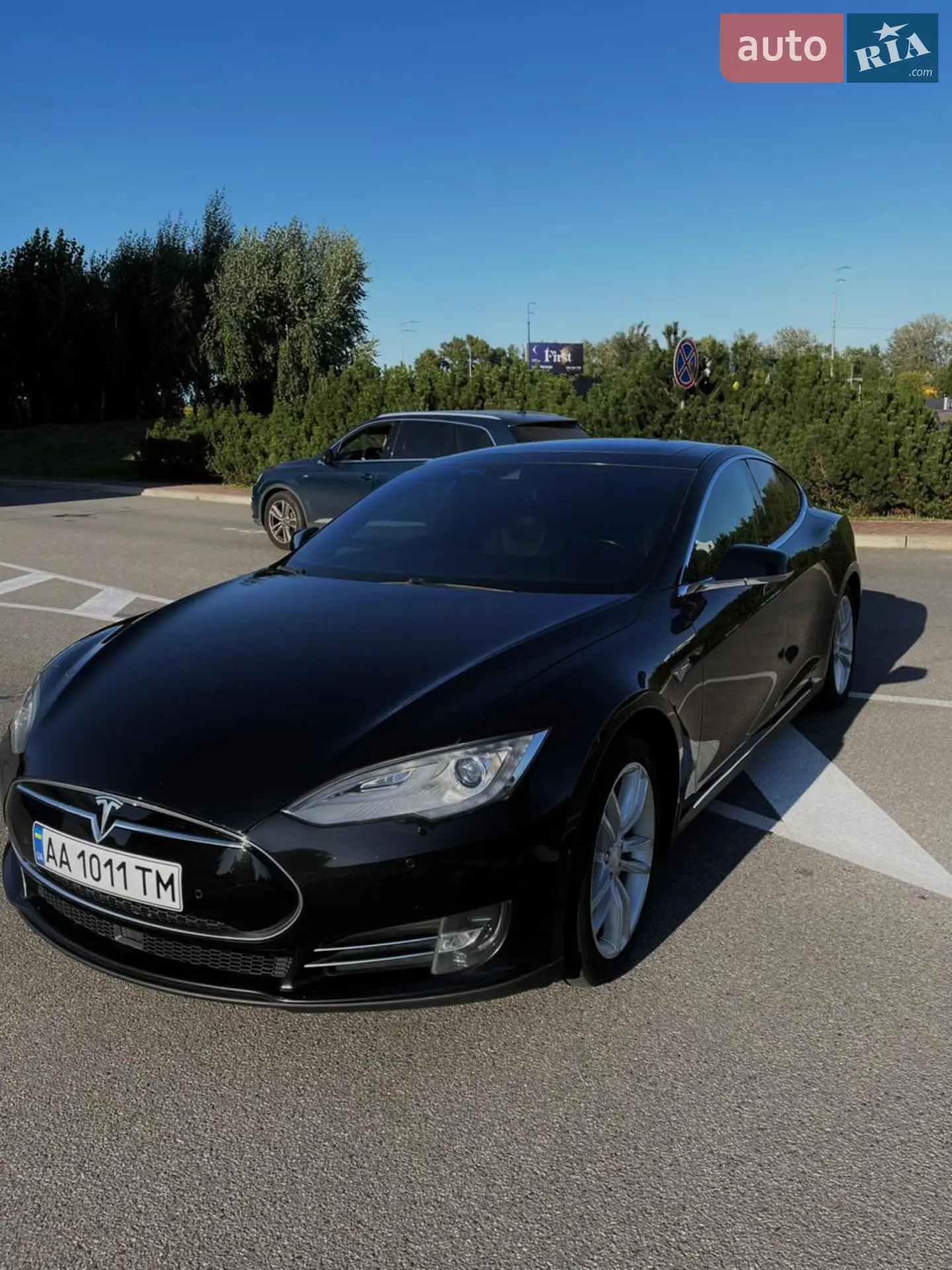 2015 Tesla Model S - мініатюра 2