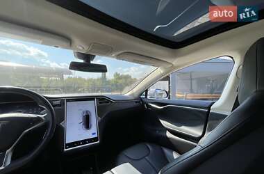 Лифтбек Tesla Model S 2013 в Полтаве