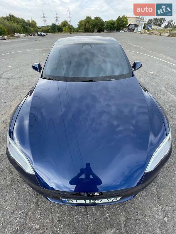 Лифтбек Tesla Model S 2017 в Полтаве фото 7 Лифтбек Tesla Model S 2017 в Полтаве