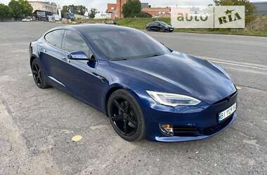 Ліфтбек Tesla Model S 2017 в Полтаві