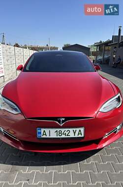 Tesla Model S 2016