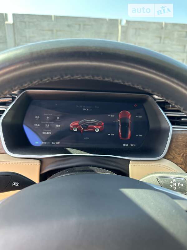 Ліфтбек Tesla Model S 2016 в Білій Церкві