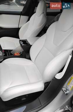 Лифтбек Tesla Model S 2018 в 