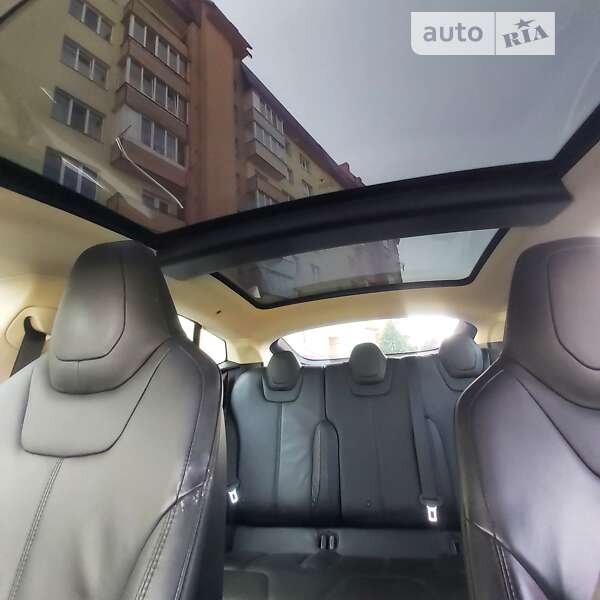 Ліфтбек Tesla Model S 2013 в Дрогобичі фото 16 Ліфтбек Tesla Model S 2013 в Дрогобичі