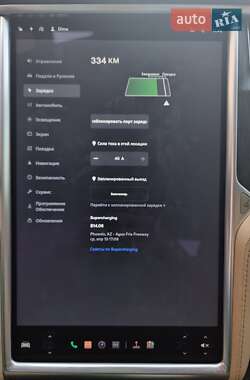 Ліфтбек Tesla Model S 2013 в Нововолинську