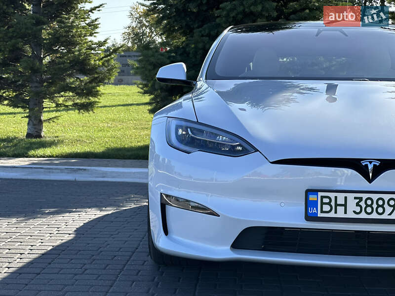 Лифтбек Tesla Model S 2022 в Одессе